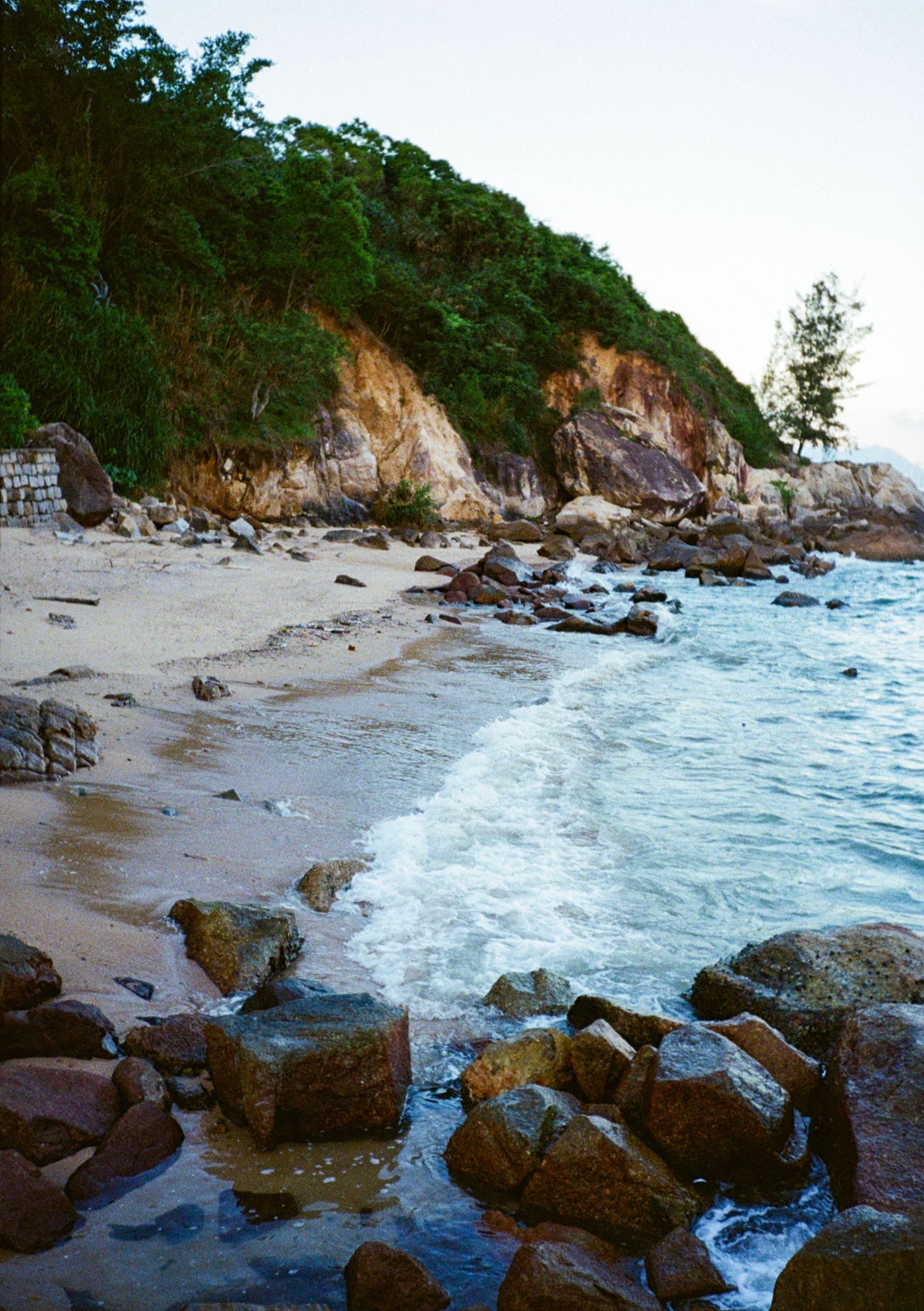 坪洲岛一处沙滩